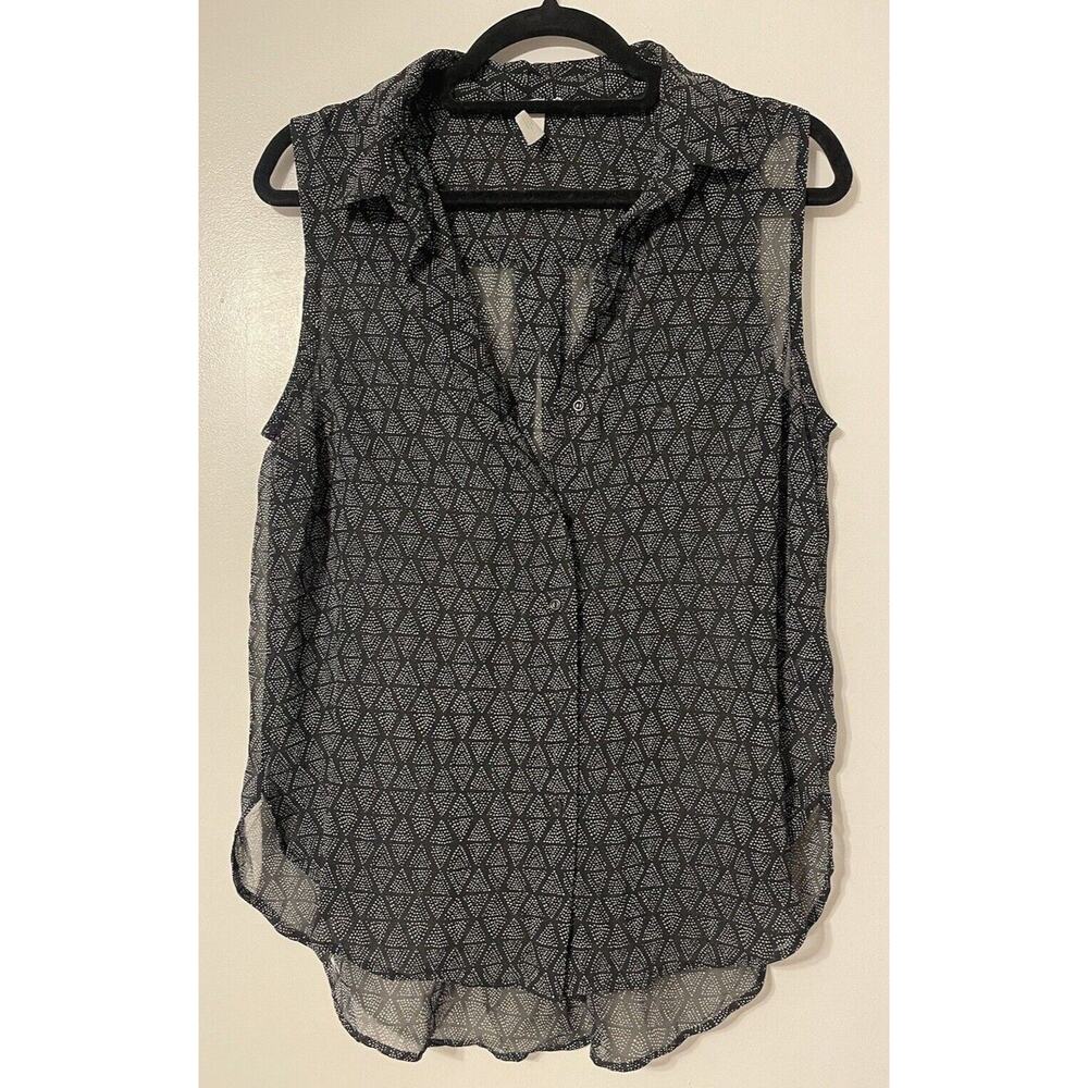 H&M Size 6 Blouse Black Sleeveless Button Sheer Chiffon Great with Leggings